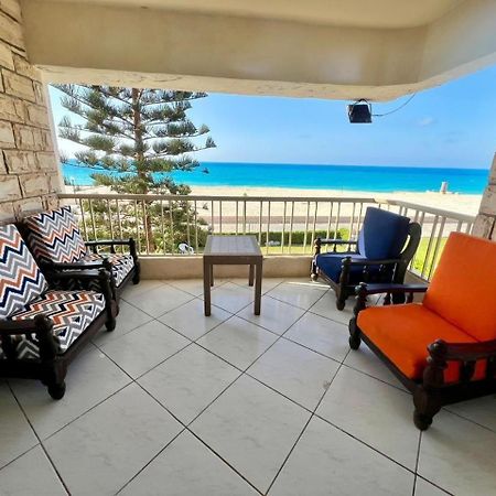 Beachfront Chalet In Green Beach, North Coast El Alamein Ngoại thất bức ảnh